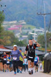 BIB: 717
                            <button type="button" onclick="openModal(18899194)" class="btn btn-primary btn-sm float-right btn-popup" data-toggle="modal" data-target=".modal-high-quality">
                        <i class="fas fa-shopping-cart"></i> Add to Cart
                    </button>
                                            <button type="button" onclick="isThisMe(18899194, true)" class="btn btn-success btn-sm float-right btn-popup btn-isme hidden" data-toggle="tooltip" data-placement="bottom" title="นี่คือรูปของคุณใช่ไหม คลิกที่นี่เพื่อเอาเข้าอัลบั้ม">
                        <i class="fas fa-plus"></i> Add to album
                    </button>
                    <button type="button" onclick="isThisMe(18899194, false)" class="btn btn-warning btn-sm float-right btn-popup btn-isnotme hidden">
                        <i class="fas fa-ban"></i> Remove from album
                    </button>